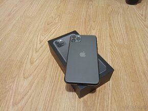 Apple iPhone 11 Pro Max 256GB - 5