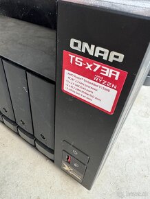 QNAP TS-673A-8G a 6x 14TB Hdd - 5