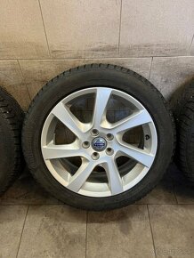 Volvo V60, S60 10-18 sada kol 215/50R17 - 5