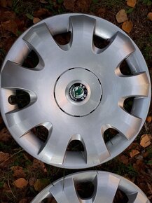 Original puklice Skoda 15" - nove - 5