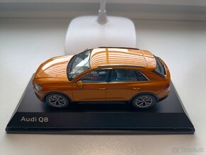 Model auta Audi Q8 2017 (Dragon Orange) - 5