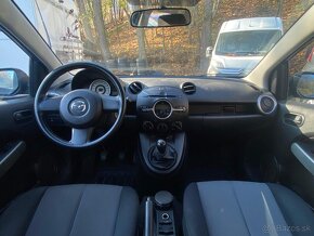 Mazda 2 1.3i 16V 55kW klimatizace ABS 171tkm ČR - 5