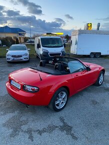 Mazda MX5 Cabrio - 5