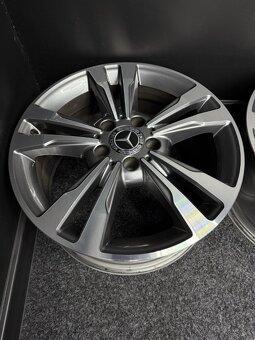 Alu MERCEDES 5x112 17” A2124015602 - 5