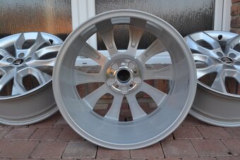 5x100 R18 Hlinikove Disky Original Skoda Kamiq - 5