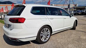 Volkswagen Passat Variant 2.0 TDI Elegance 4Motion DSG - 5