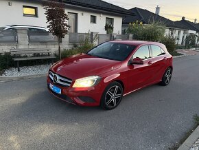 Mercedes Benz  A 180 - 5