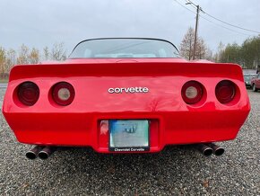 Chevrolet Corvette C3 5,7 V8 - 5