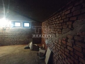 Poschodový podpivničený dom s rozlohou 192m2 s pevných... - 5