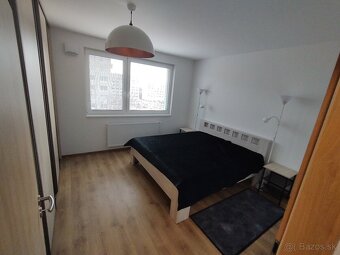 Prenajmem veľký 2-izbový byt 59m², Bratislava, Ovocné sady - 5