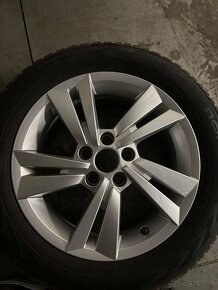 Zimné gumy 185/60 R15 88T + ALU Disky Škoda Cygnus 5x100 - 5