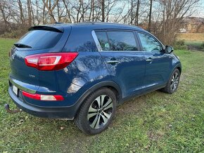 Predam kia sportage 2.0crdi 4x4 automat - 5