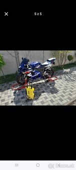 Suzuki gsxr 750 k5 - 5