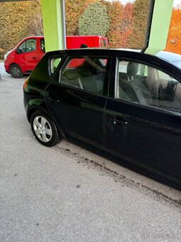 Kia Ceed 1.4 - 5