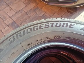 letné pneu.Bridgestone-215/65/16-98H - 5