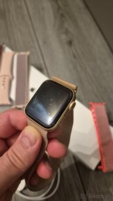 Apple Watch SE 40mm - 5