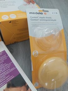 Medela a Philips Avent prsné vložky, klobúčiky - 5