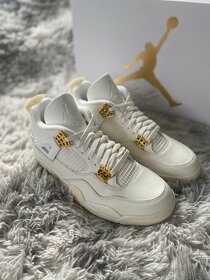 Nike Air Jordan 4 Metallic Gold - 5