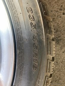 Prodám 4x alu Audi + zimní pneu 235/45r18 - 5