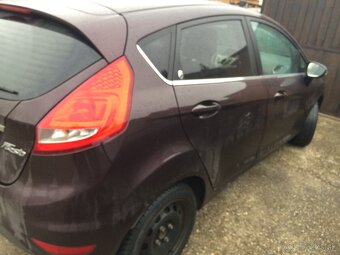 Ford fiesta 1,4 TDi - 5