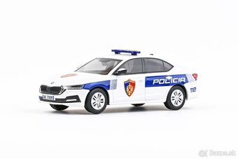 Škoda Octavia IV zahraniční policie 1:43 Abrex - 5