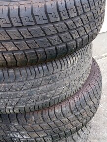 195/65r15 3ks.  Jedna   205/60r15 - 5