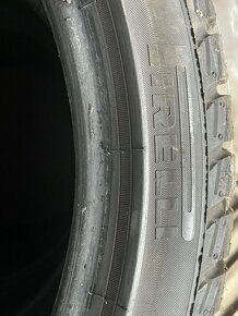 205/40r17 zimné - 5