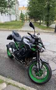 Kawasaki Z900 - 5