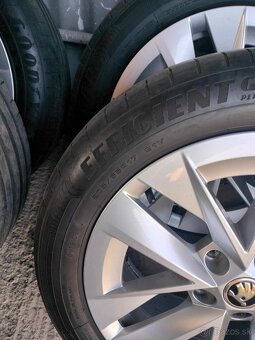 4ks alu disky orig. Škoda ROTARE 5x112 R17 pneu 205/55 R17 - 5