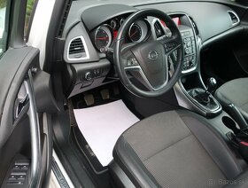 Opel Astra Sport Tourer, model r.v. 2014, biela - TOP PONUKA - 5