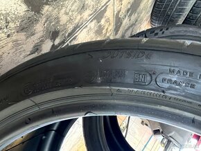 Michelin Cup 2 305/30 R20 a 245/35 R20 - 5