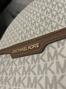 Michael Kors dámsky batoh vanilla - 5