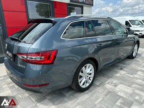 Škoda Superb Combi 2.0 TDI Style, Bi-xenón, Keyless, SR - 5