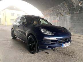 Porsche Cayenne - 5