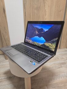 Lenovo IdeaPad Z560 ( I3, SSD, 6GB RAM, Windows 10) - 5