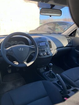 HYUNDAI I30 1.4 - 5