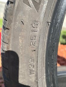 Zimne pneumatiky Bridgestone Blizzak LM005 - 5