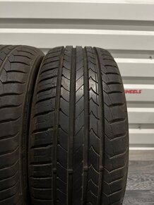 Sada pneu 195/55/15 GOODYEAR - 5