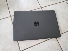 15.6" HP 255 G6/ AMD 2x2.0GHz/RAM 8GB/ SSD 128/AMD Grafika - 5