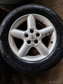 Predám elektrony, kolesa z Nissan x-trail t30, 215/65 R16 - 5