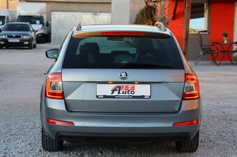 Škoda Octavia Combi 2.0 TDI Elegance/Style - 5