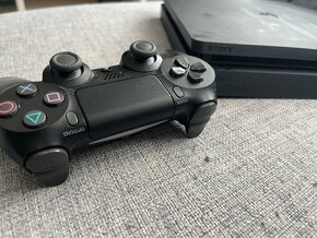 Playstation 4 - 5