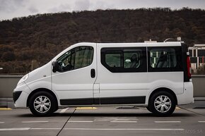 Renault Trafic 2.0 dci 2009 9 miestne - 5