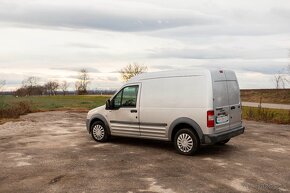 Predám Ford Transit Connect 1,8 TDCI 91000km - 5