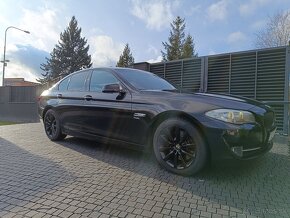 Bmw 530d F10 - xDrive - Black Sapphire Metallic - 5