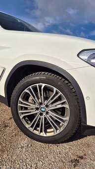 Predám BMW X3 3.0i xdrive  ročník 2021 - 5