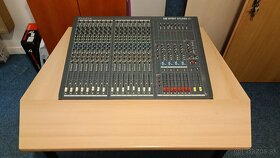 Mix pult Soundcraft Spirit studio - 5