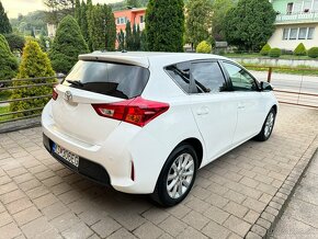 Toyota Auris 1.6 Benzín Automat 144.000km - 5