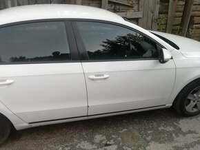 Rozpredám volkswagen passat b7 sedan 2,0 tdi - 5