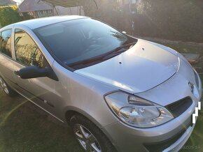 Renault Clio 3 1,2 benzin 2006 prva registracia - 5